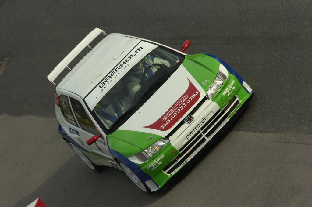 I 2010 vandt Brian Madsen sidste gang Birch Tvilum Rallyshow. Nu er han tilbage i sin nærmest klassiske Peugeot 306 Maxi fra dengang.
